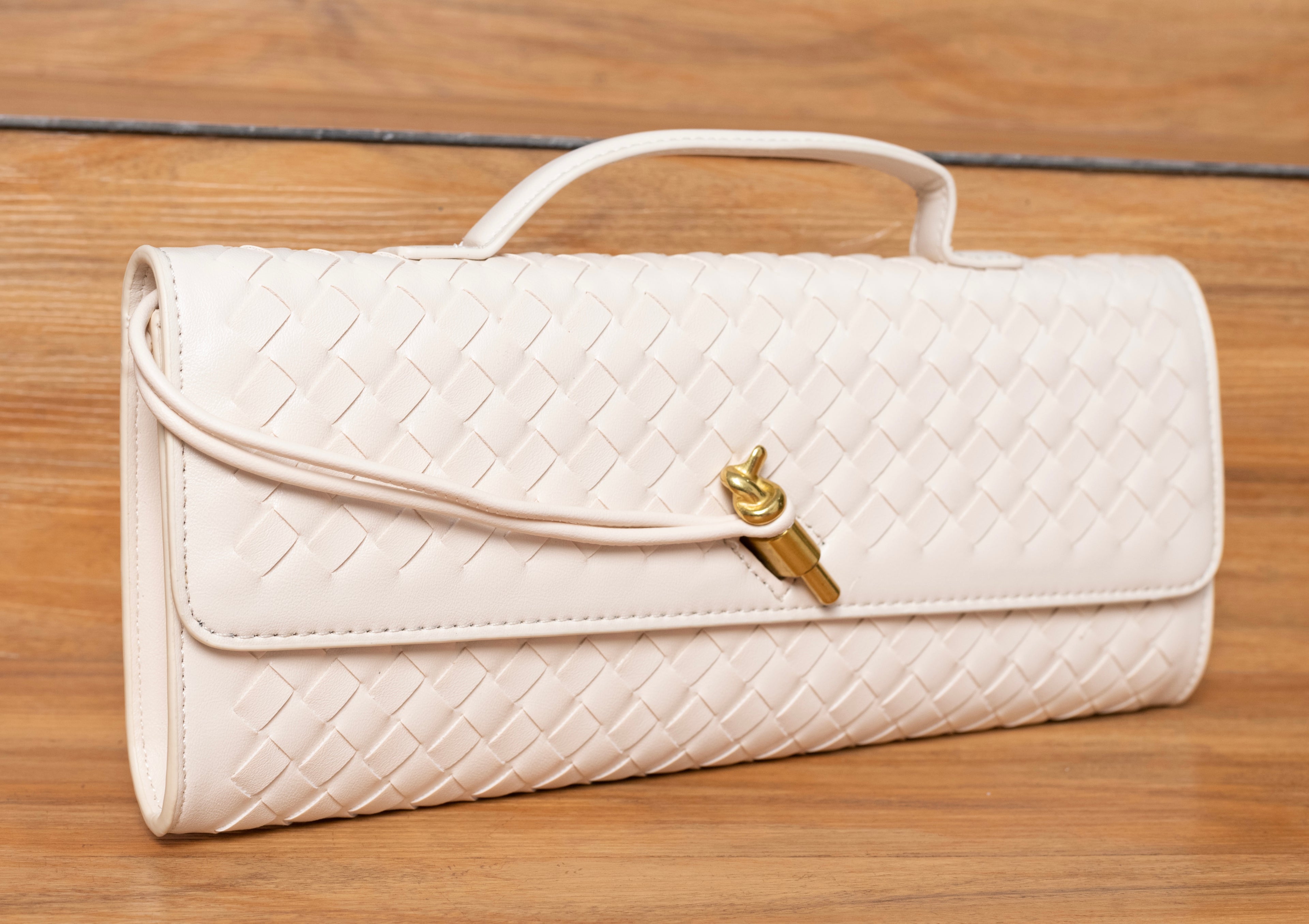 The Zuri Clutch Bag