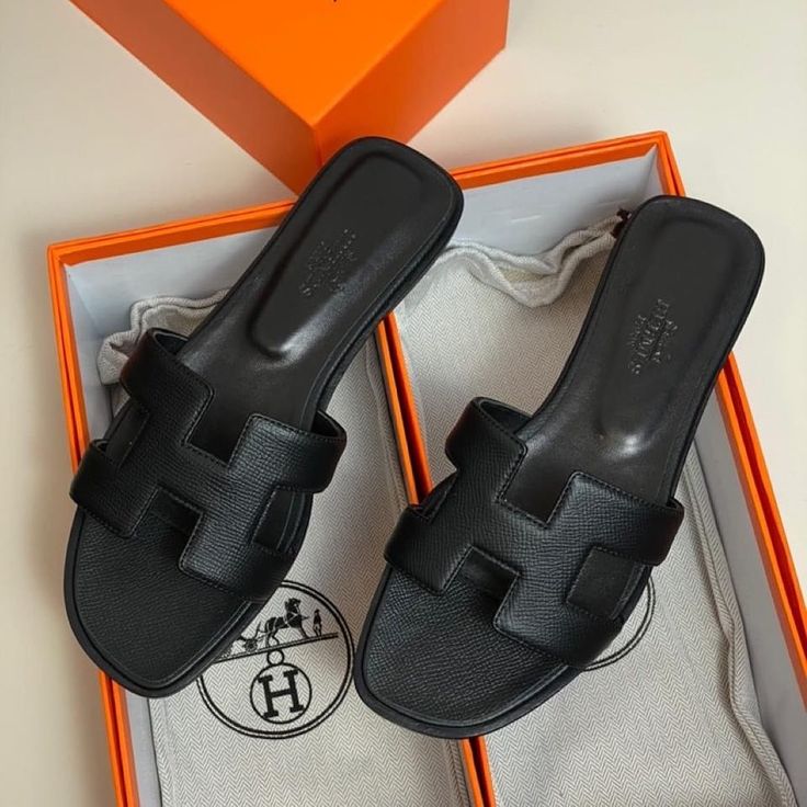 Hermes Sandals