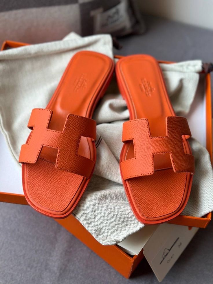 Hermes Sandals